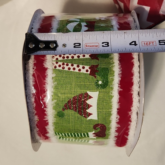 Christmas Ribbons - Picture 3 of 17